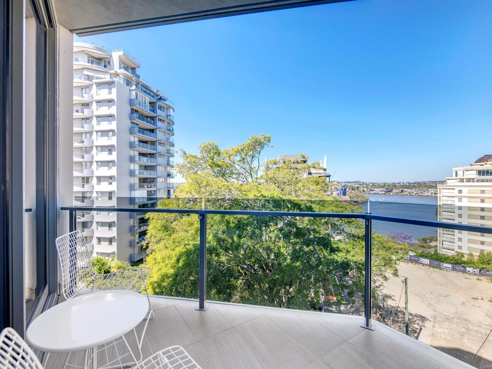 Lovely 2 Bedroom Executive Apartment Brisbane Exterior foto